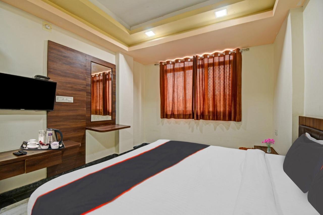 Hotel Collection O The Sunrise Udajpur Zewnętrze zdjęcie