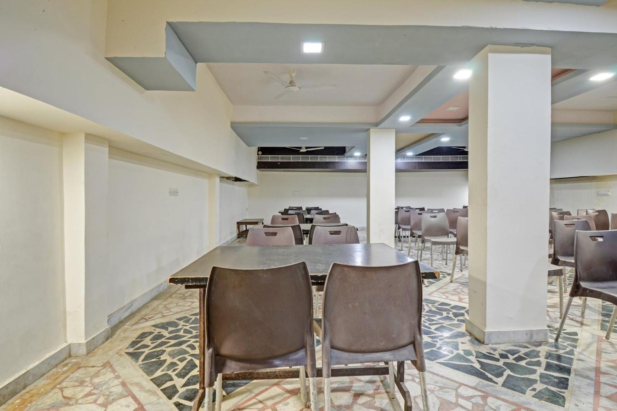 Hotel Collection O The Sunrise Udajpur Zewnętrze zdjęcie
