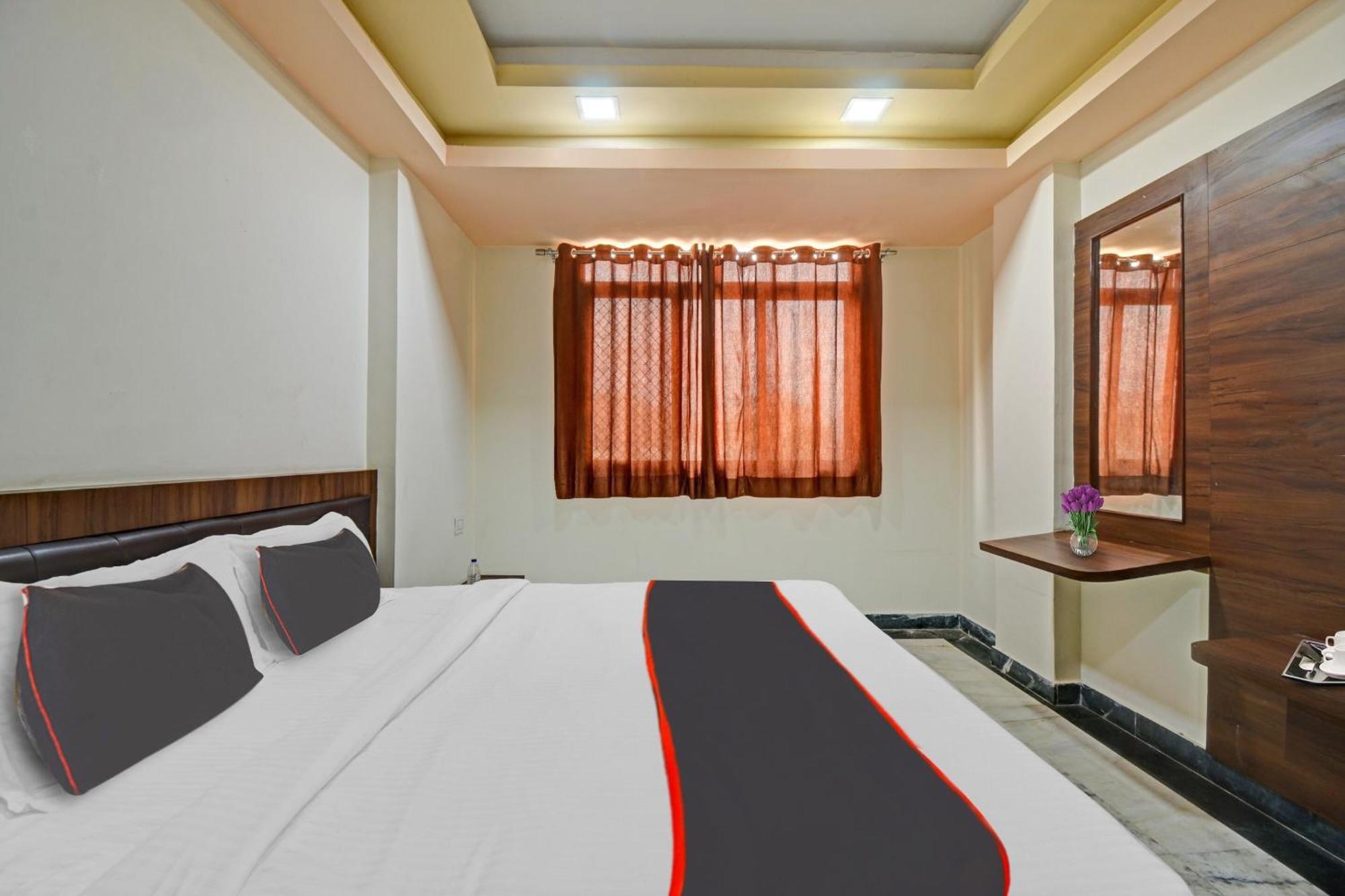 Hotel Collection O The Sunrise Udajpur Zewnętrze zdjęcie