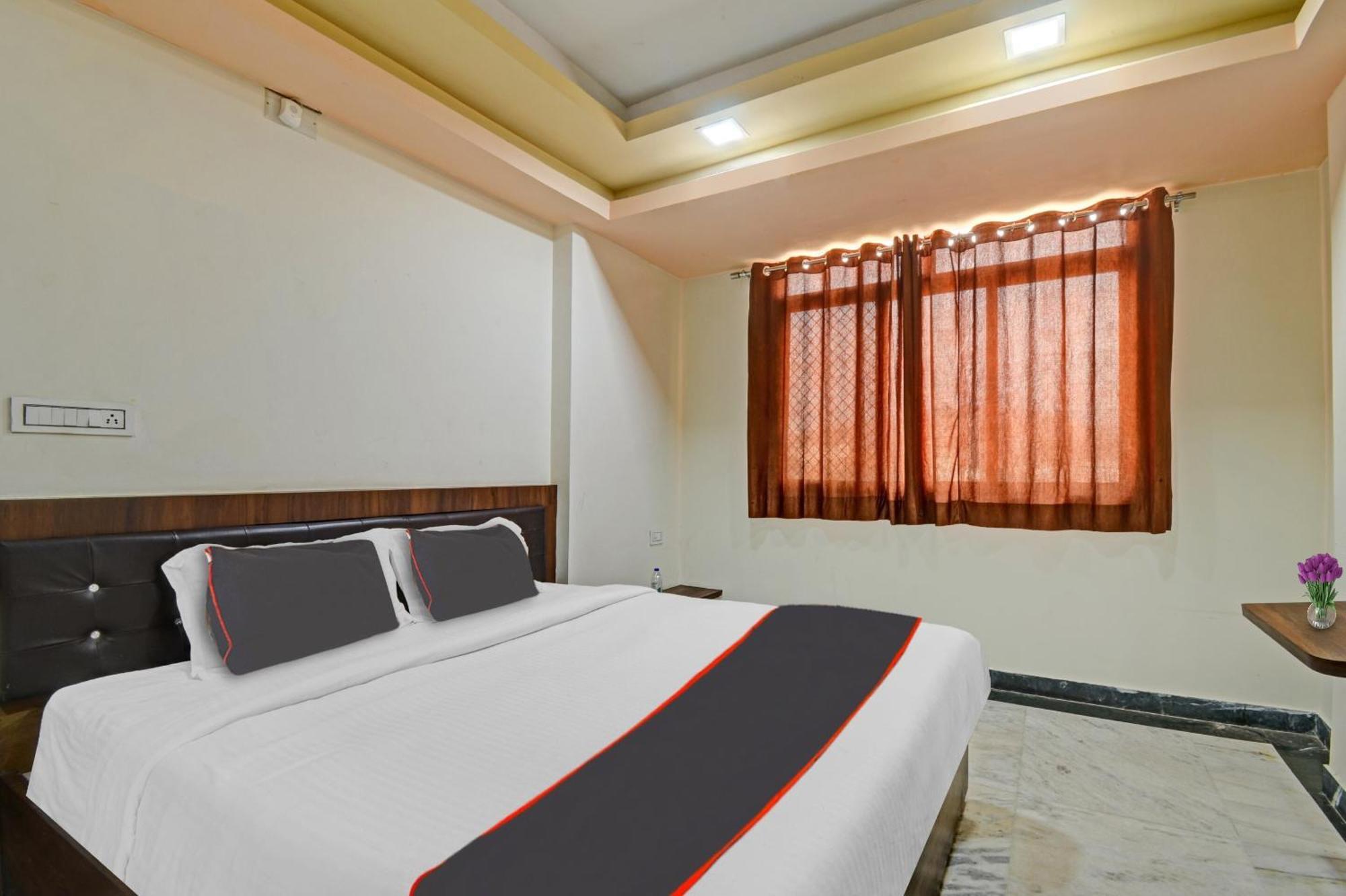 Hotel Collection O The Sunrise Udajpur Zewnętrze zdjęcie